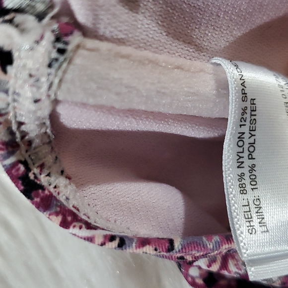 Ambrielle swim top - Picture 10 of 10